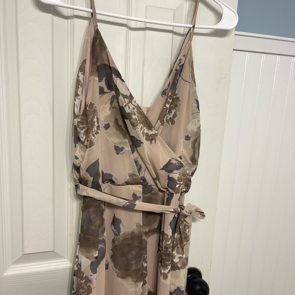 Floral Sleeveless Dress with Belt
